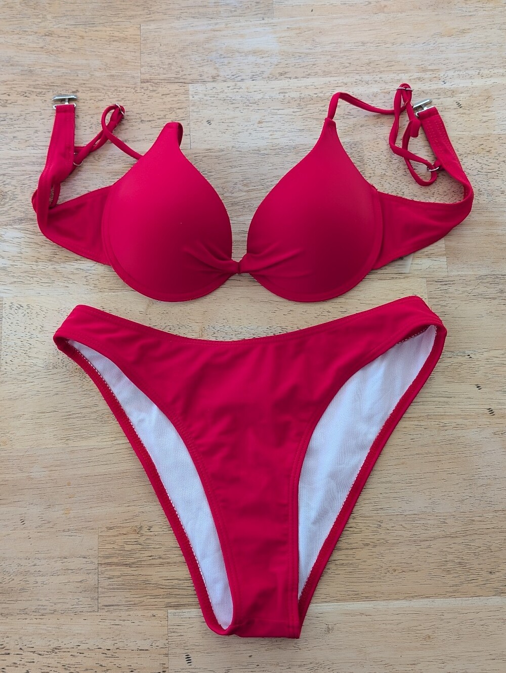 New SHEIN Bright Red Women's Bikini Set - Classic Two-Piece Swimwear